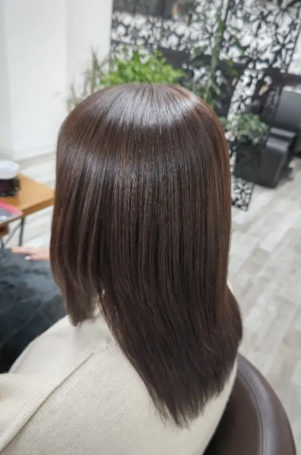 プレミアムトリートメントでツヤサラ