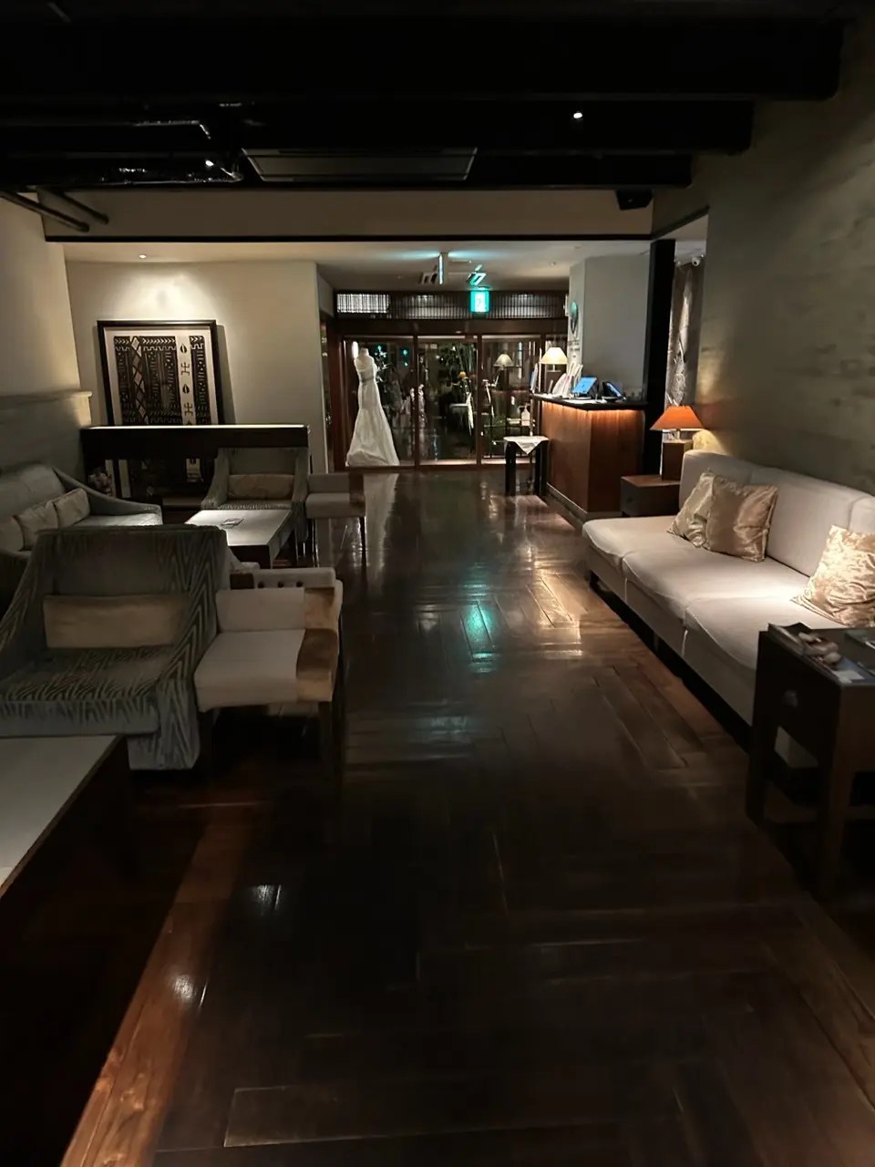 ホワイトワンピースで行く、京都鴨川納涼床の画像_5