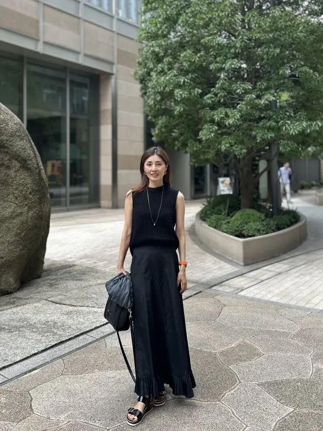 夏のブラックコーデとパレスホテル東京の期の画像_9