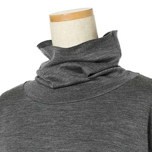 “上質素材”と“シルエットの美しさ”にこの画像_2