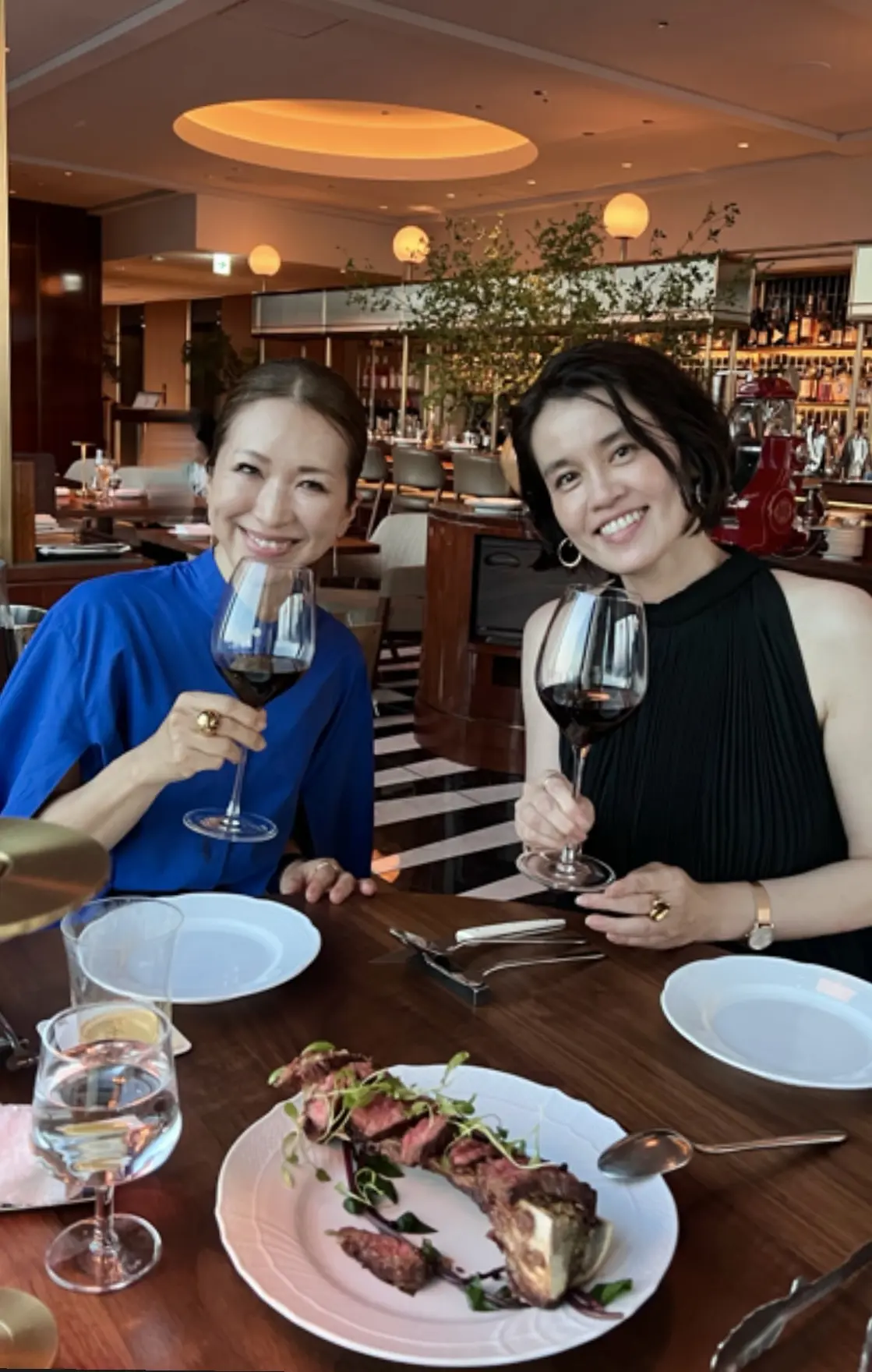 目指したいのは洗練された真夏の黒@ THの画像_6