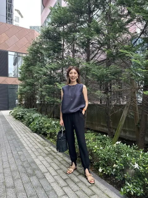 艶あるトップスで涼しげに、渋谷ランチへ♪の画像_2