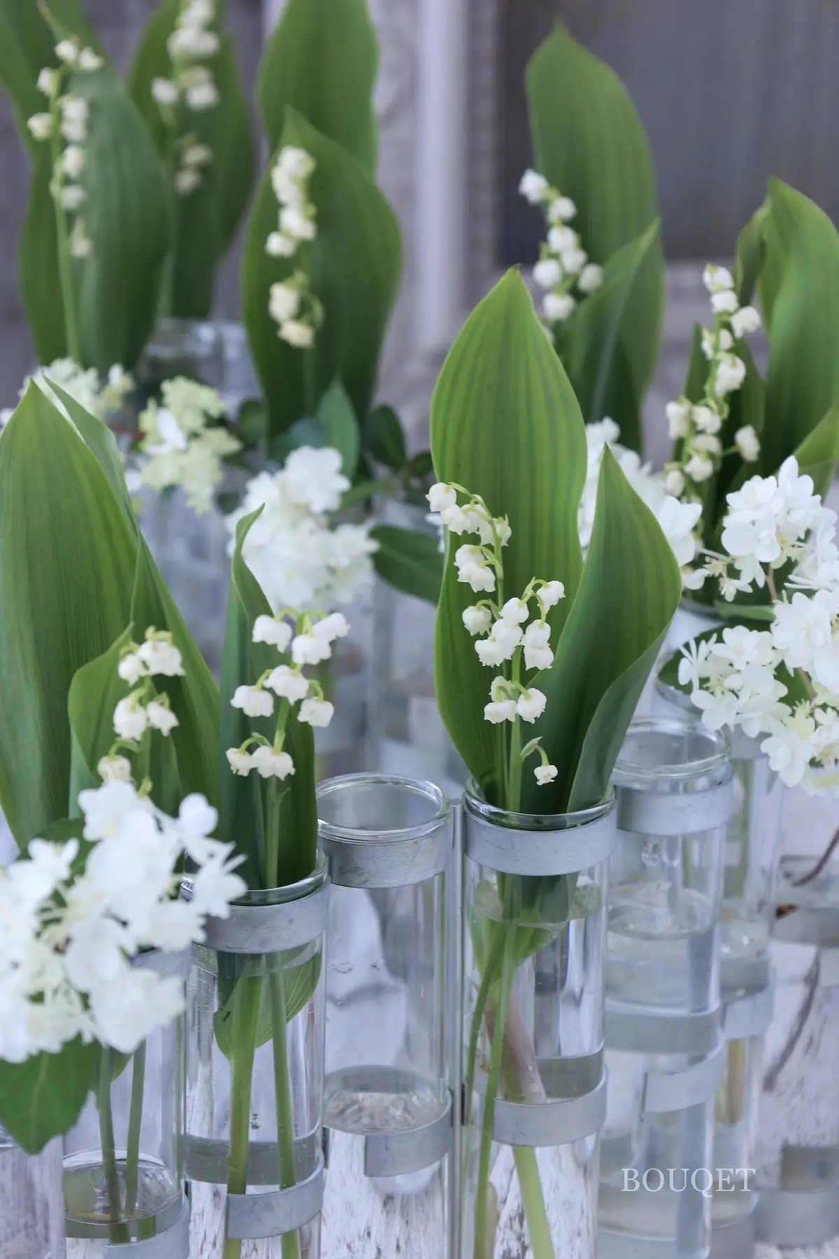 Tsé&Tsé associées「四月の花器」 ツェツェ・アソシエ  Vase d’Avril