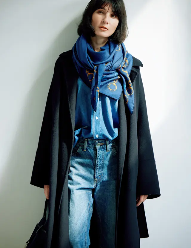 エルメスのストールの田沢美亜