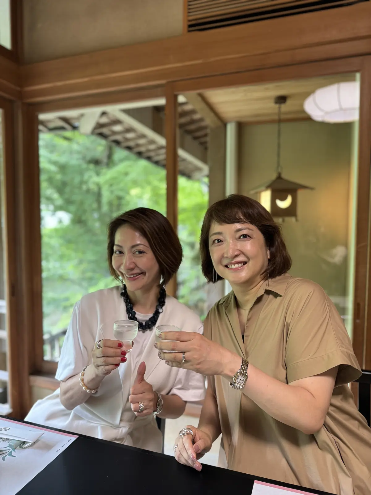 エクラ華組　梅澤千佳子　岡部みわこ