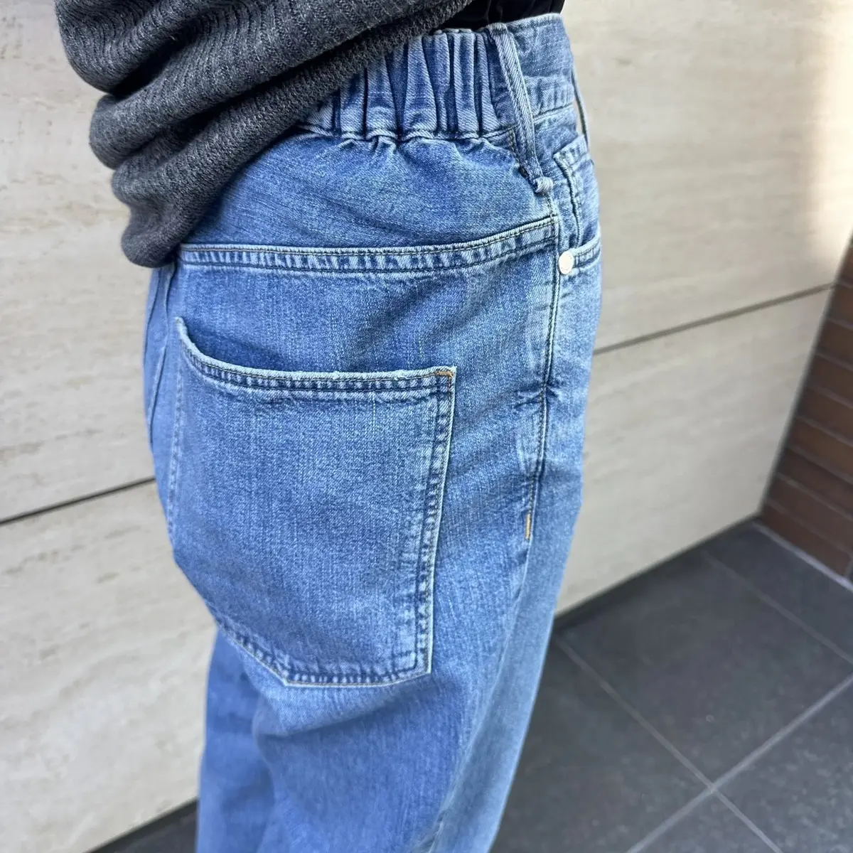 50代の新定番！今どきコーデは「春デニムの画像_19