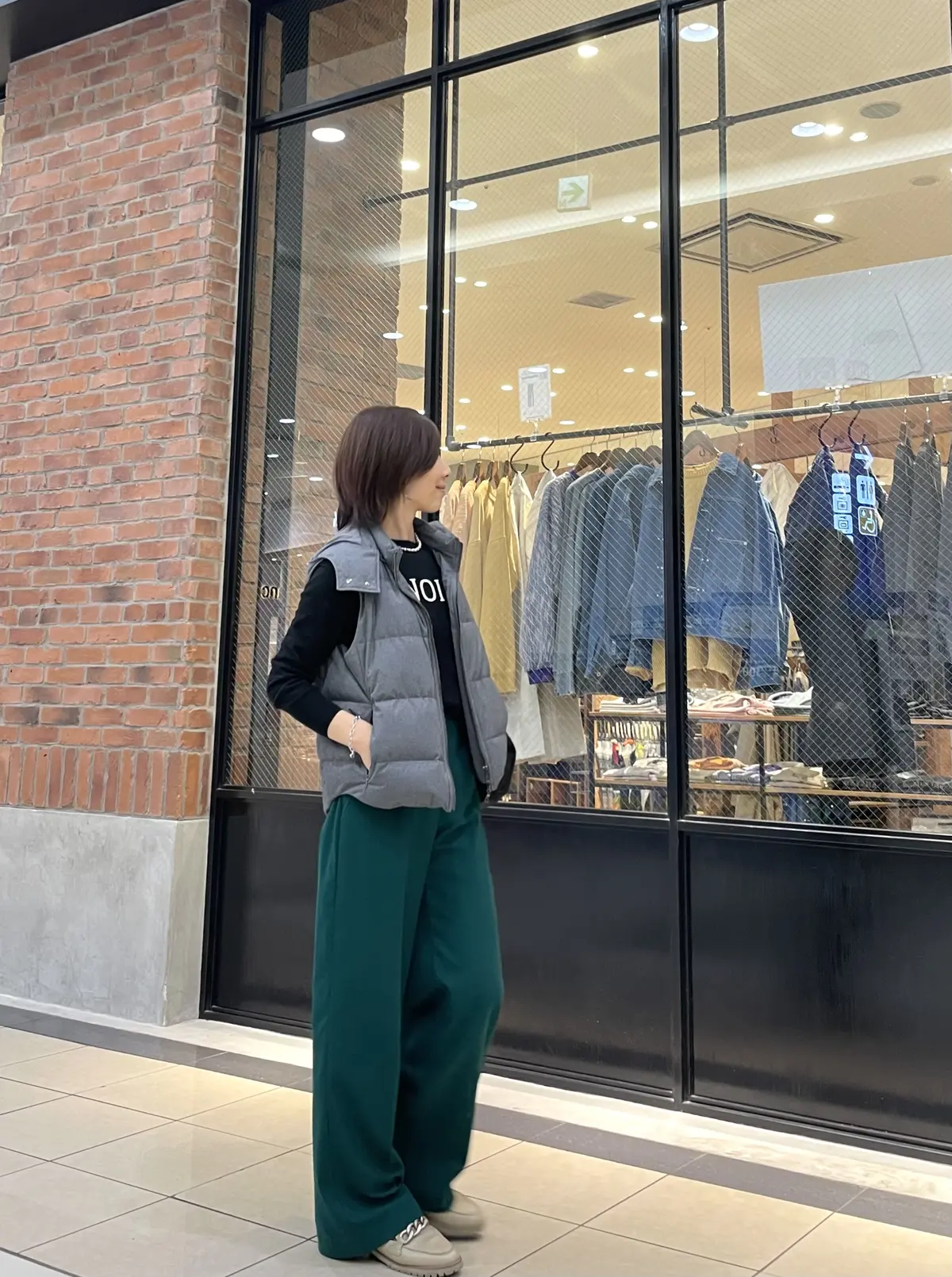 ロゴニットコーデの画像_3