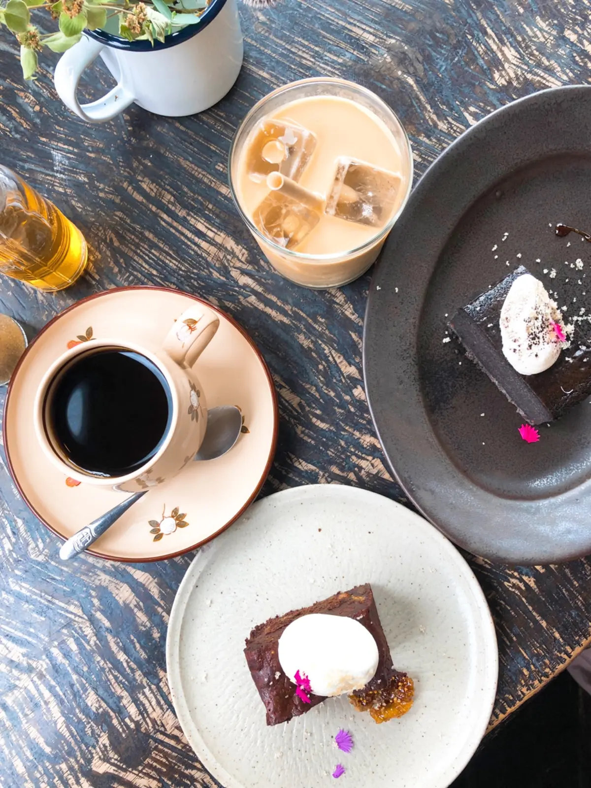 ブラウンスカートで秋コーデの画像_3