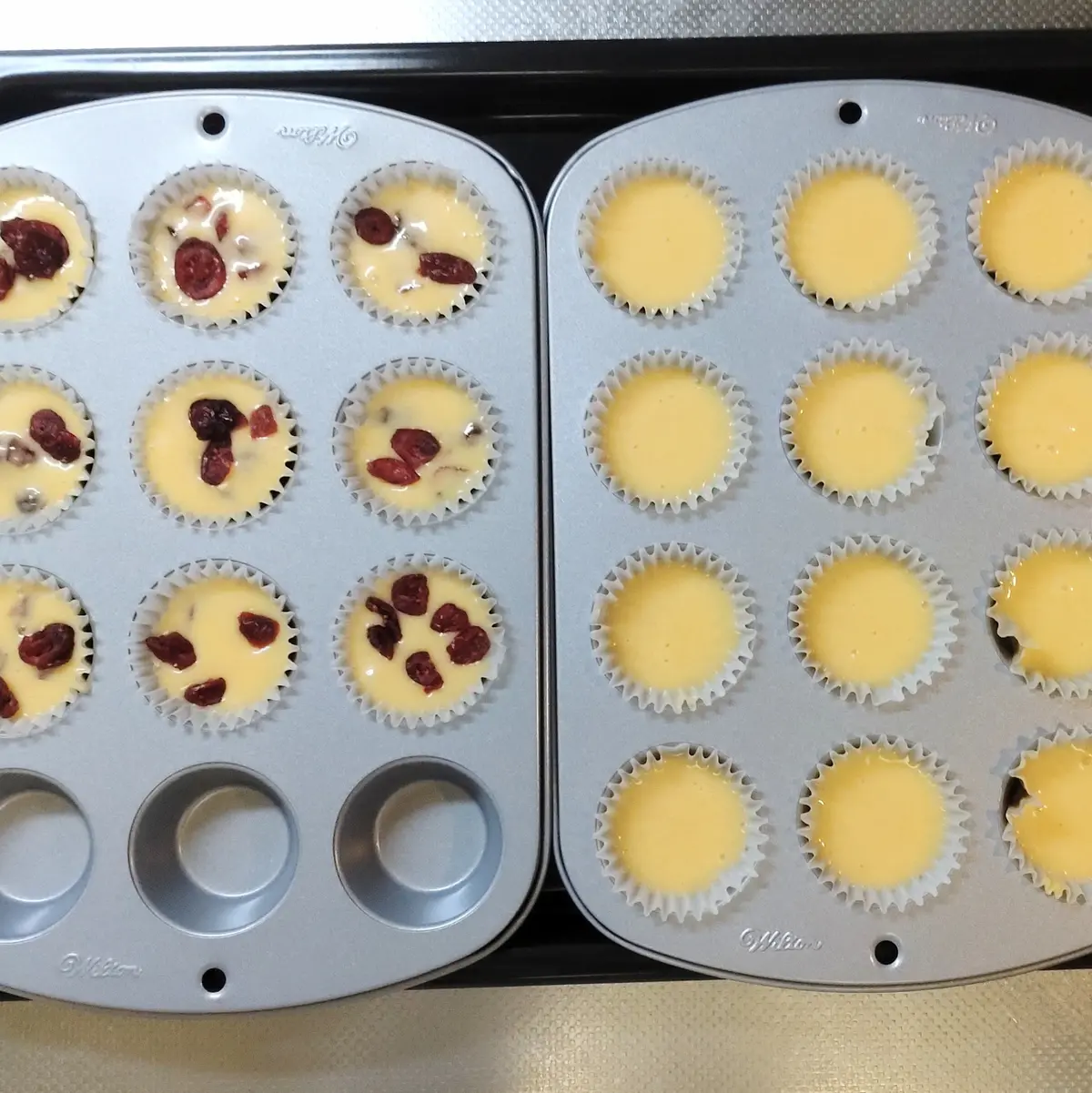 お菓子作り　クランベリー　アーモンドプードル　米粉　卵　甜菜糖　太白ごま油