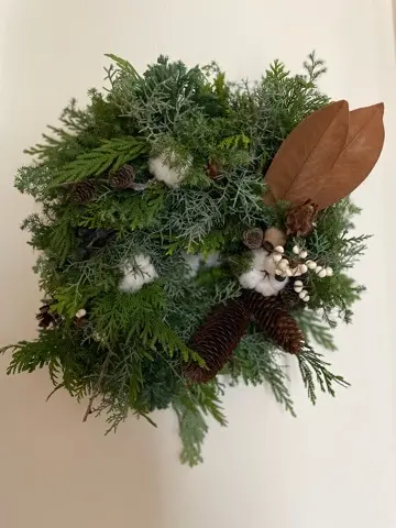 この時期に不思議と作りたくなるリースの画像_9