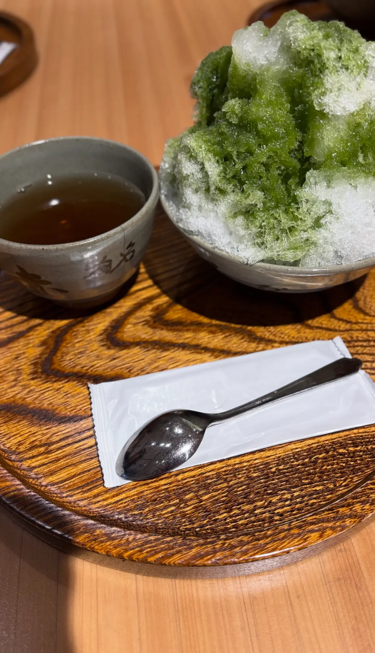 赤福氷　抹茶蜜　ほうじ茶　お盆