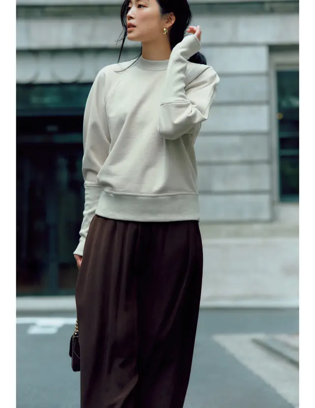 袖や着丈などに技の効いた旬スウェットのゆうき