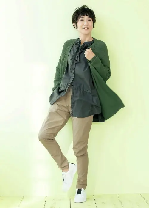 KristenseN DU NORD ノーカラーフリルシャツブラウス ￥64,900（税込）