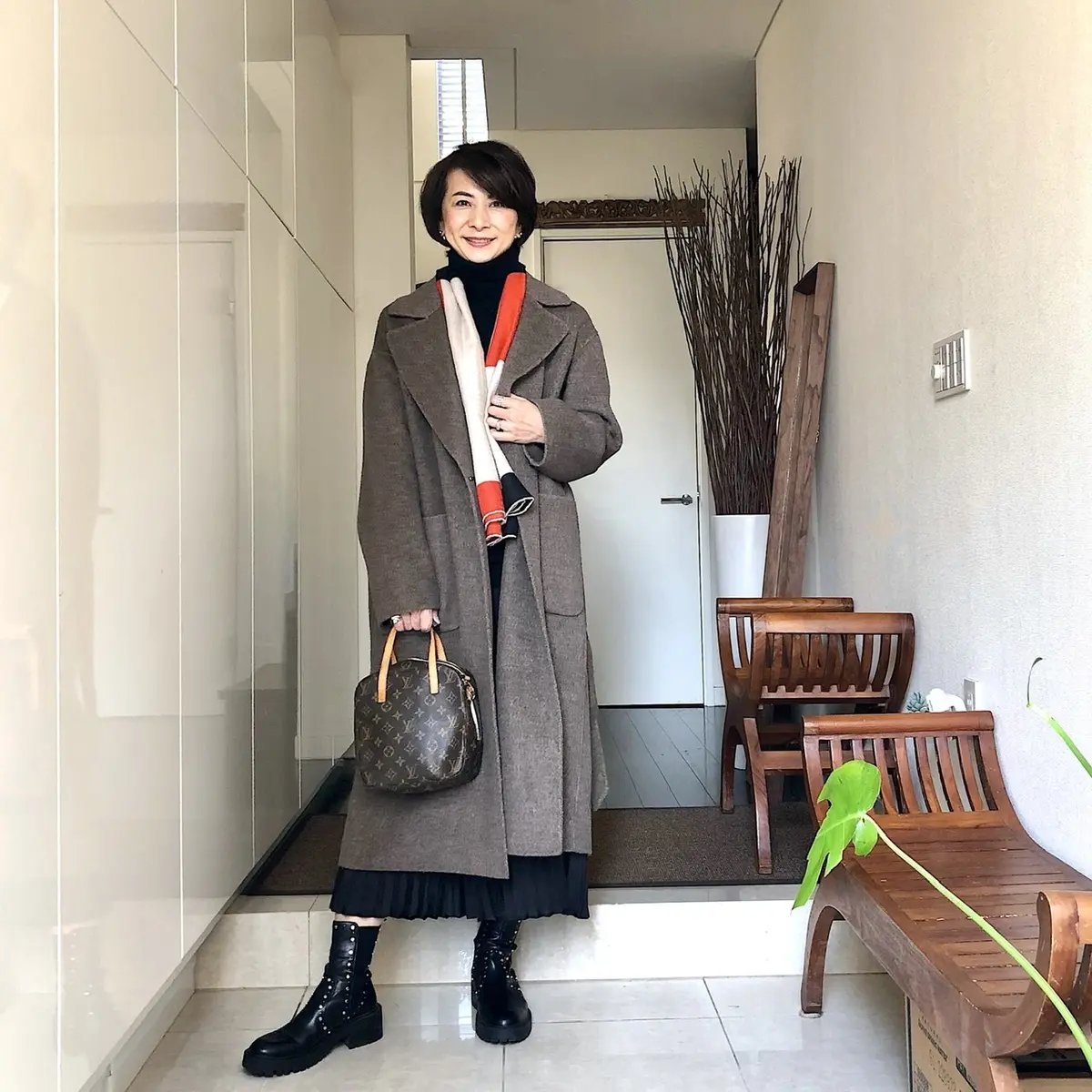 ココアミックスカラーのロングコートの画像_1