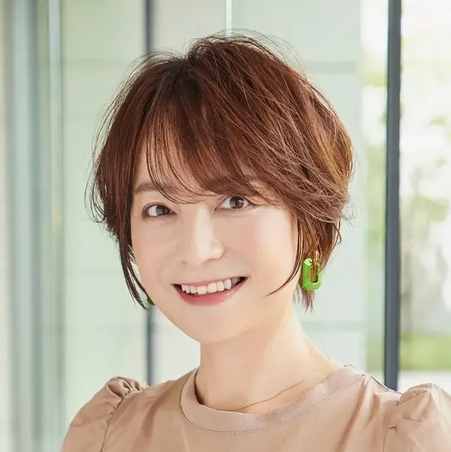 50代が老けて見えない！パーマの次なるトレンド「細かめパーマ」を味方に【50代髪型・ヘアスタイル】