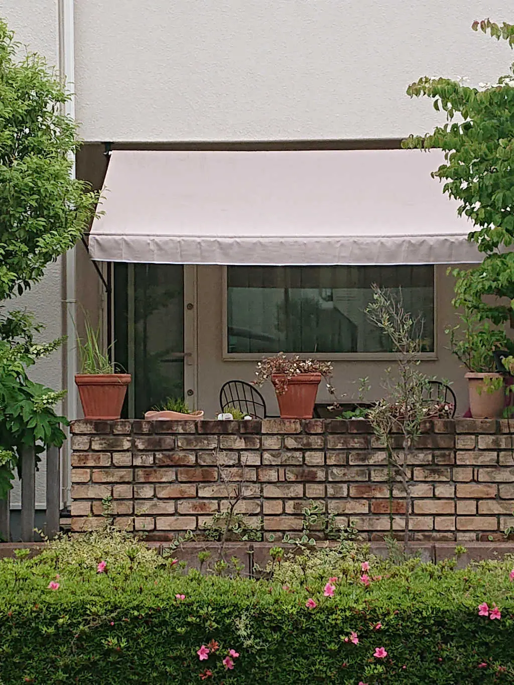 テラスのオーニング