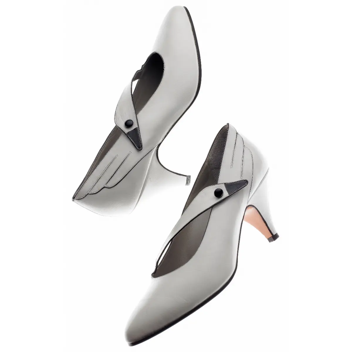 80年代を代表する靴デザイナー、熊谷登喜の画像_1