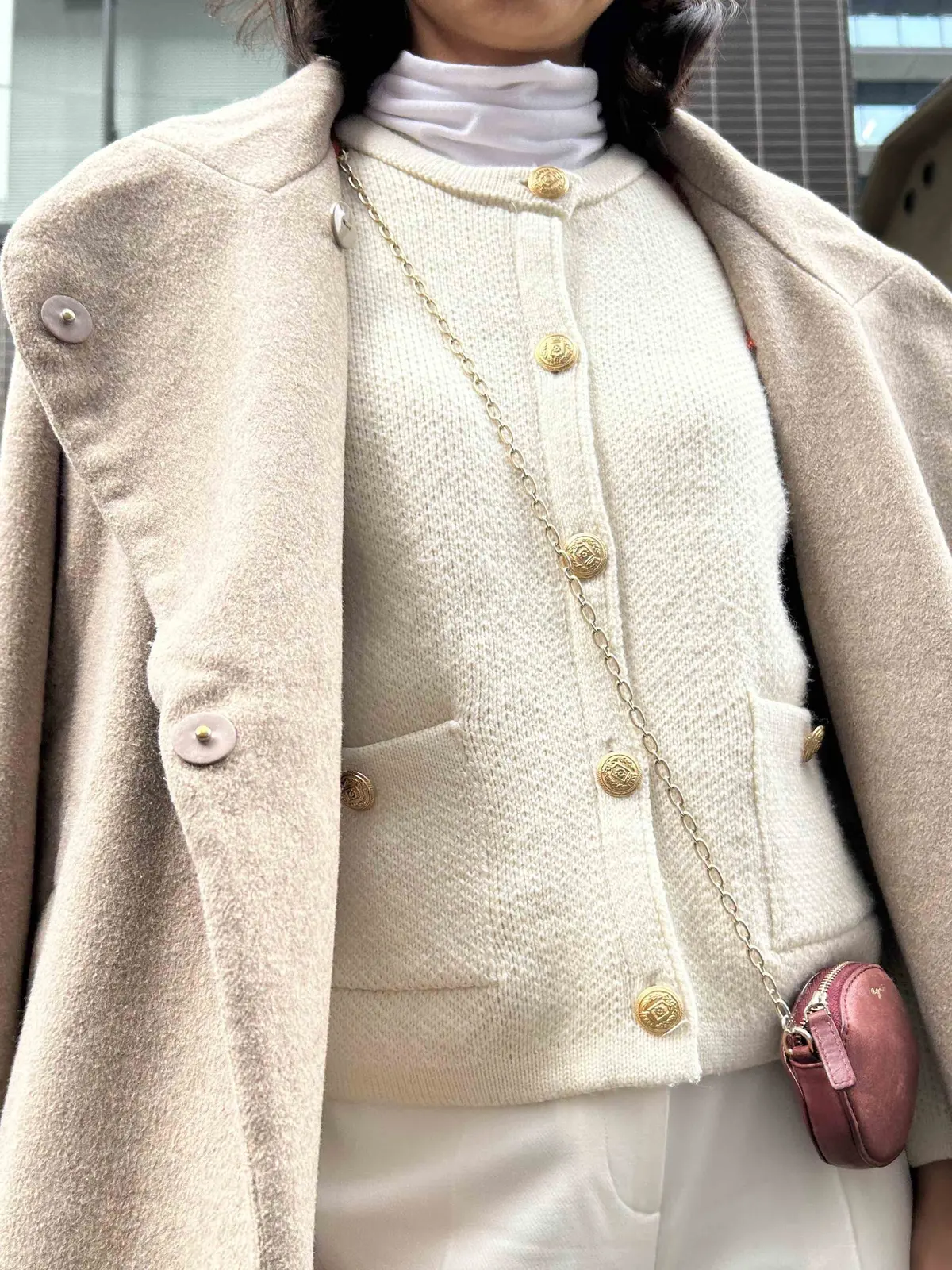 ZARAで冬のオールホワイトコーデの画像_7