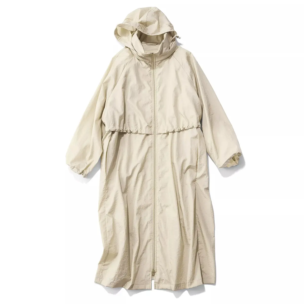 春の扉を開く！軽快で美しい「HERNO」の画像_2