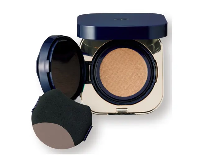 タンクッションエクラ ナチュレル SPF25/PA+++ 全6色 14g（3月21日発売）各￥11,000／クレ・ド・ポー ボーテ