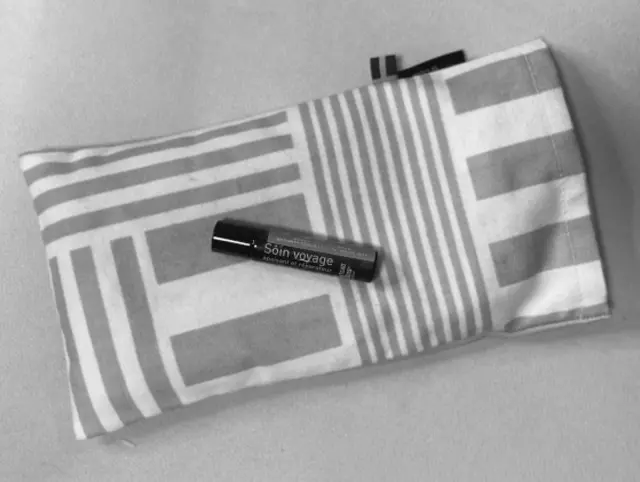 ラベンダーの香りで気分がほぐれ入眠モードに