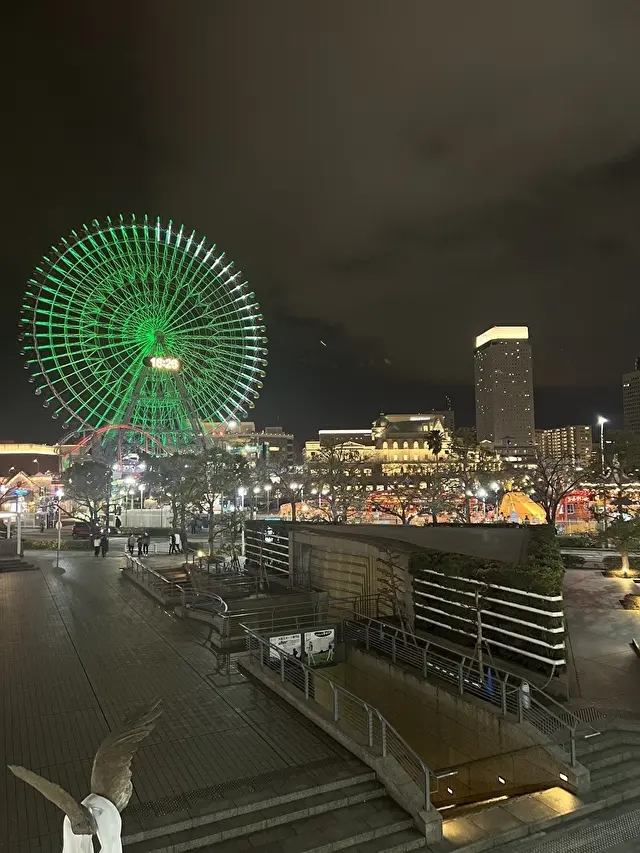 食べ終わると外はすっかり真っ暗！