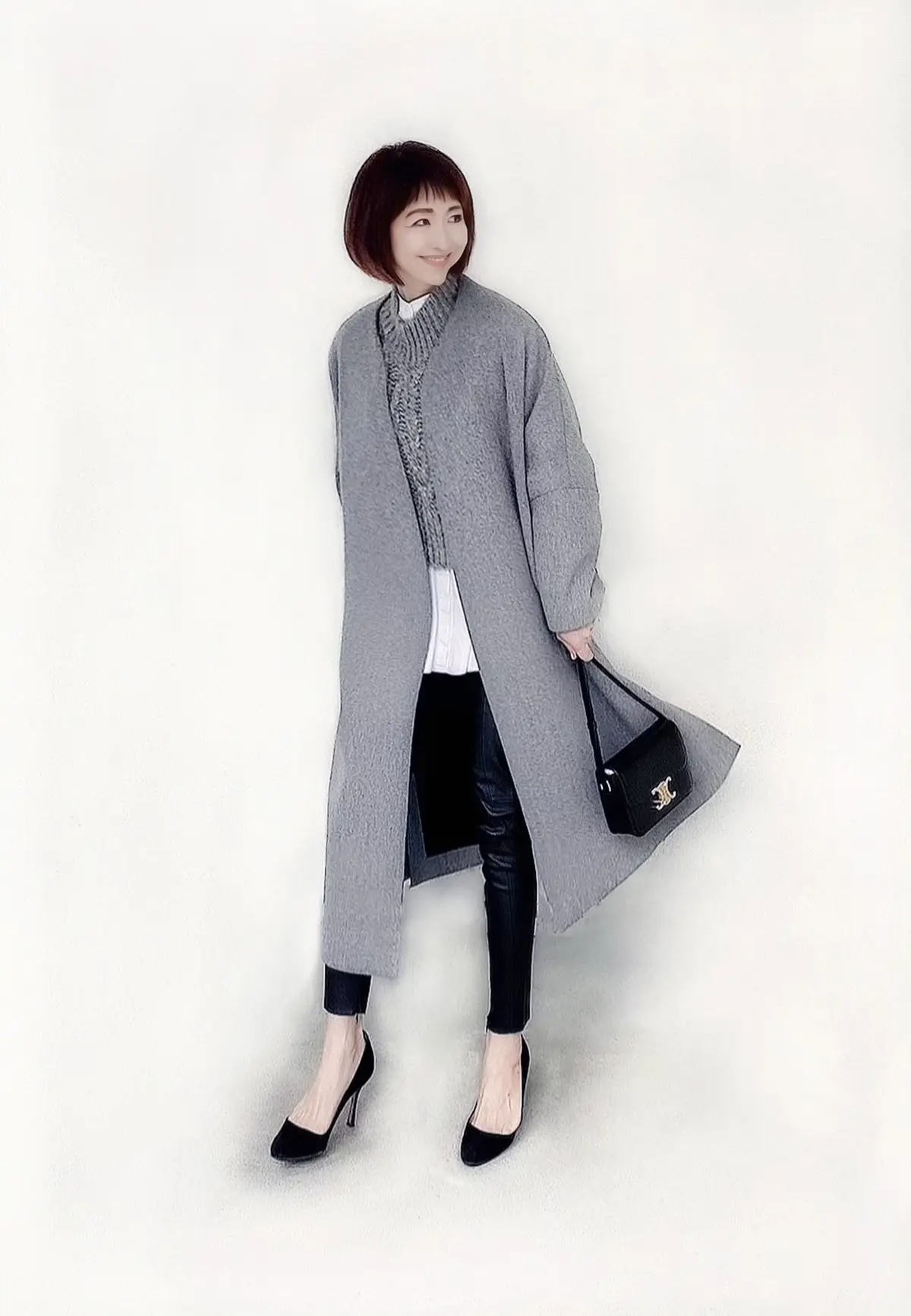 華組 成田千恵さん　コートが主役のコーデ