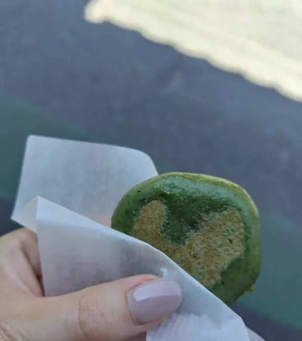 奈良　長谷寺　総本舗白酒屋　草福餅　おやき