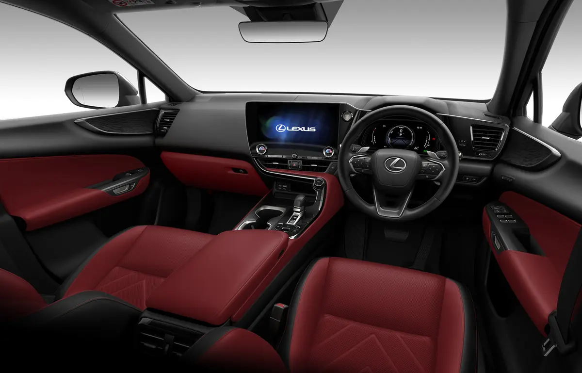 インテリア全体がセンスよくコーディネートされ、ブラック＆リッチクリーム、ダークローズ＆アッシュなど心が弾むようなカラーが揃います。