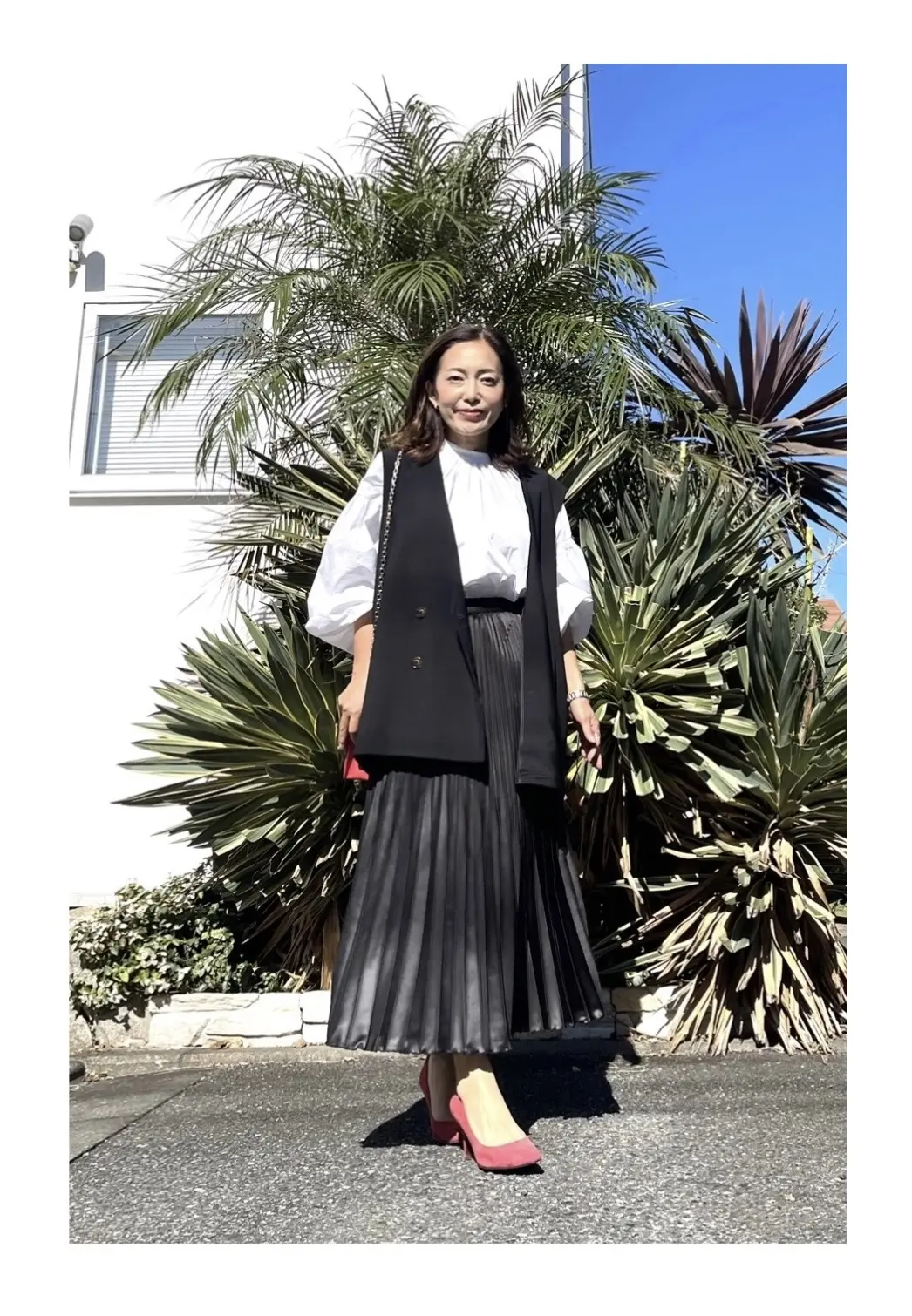 黒ジレ×赤コーデ♡の画像_2