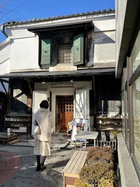 やまわさんの奥にある陶芸教室