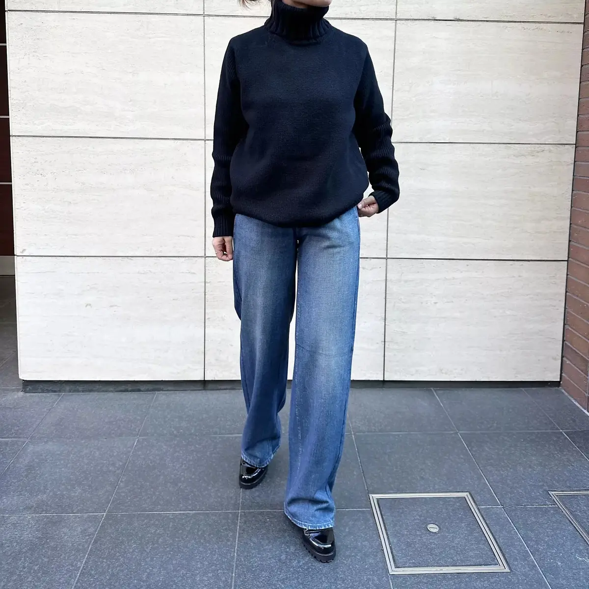 【50代 デニム】ラクなのに洒落ると大人の画像_3