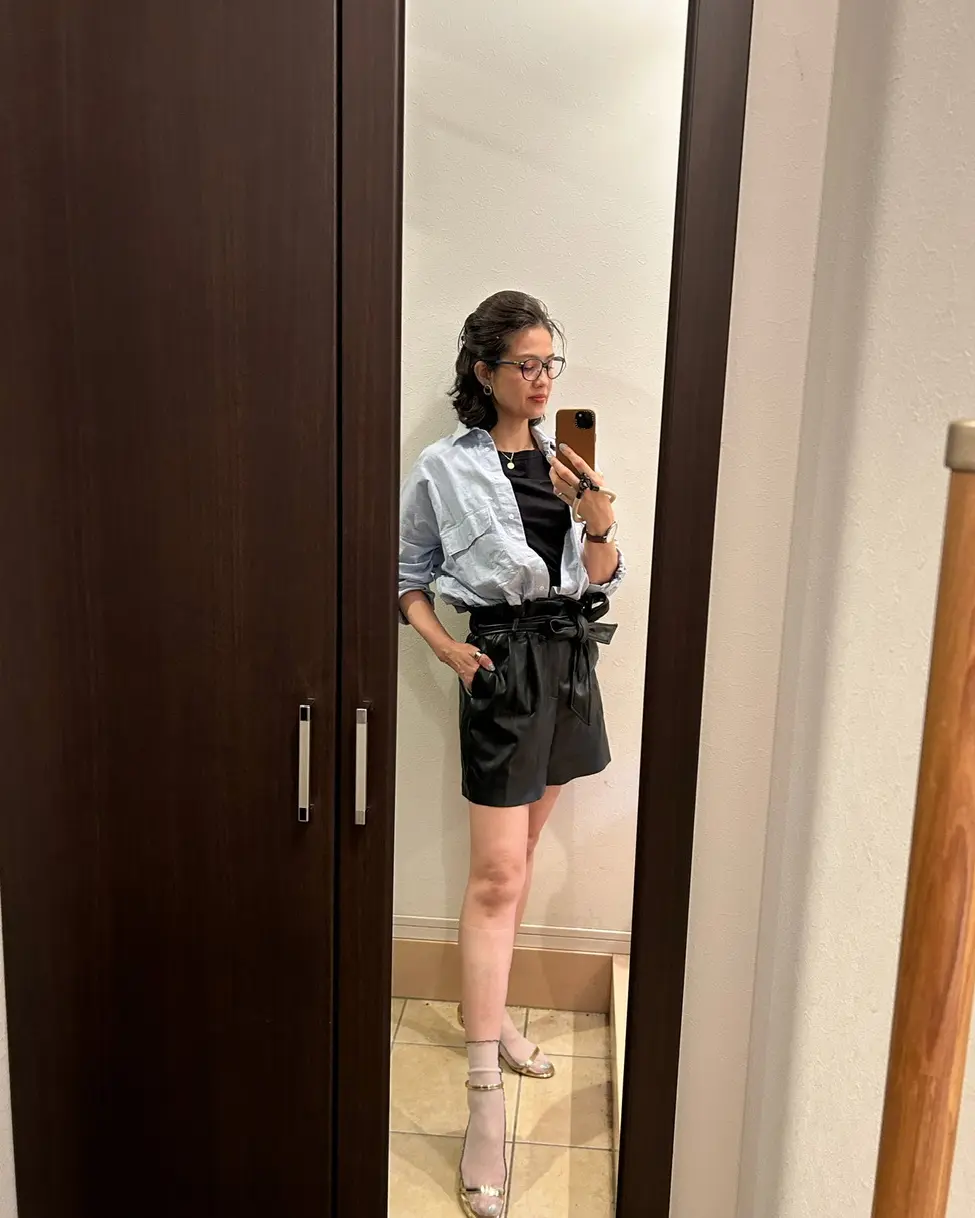 ZARAの青シャツで大人なシャレ見えコーの画像_4