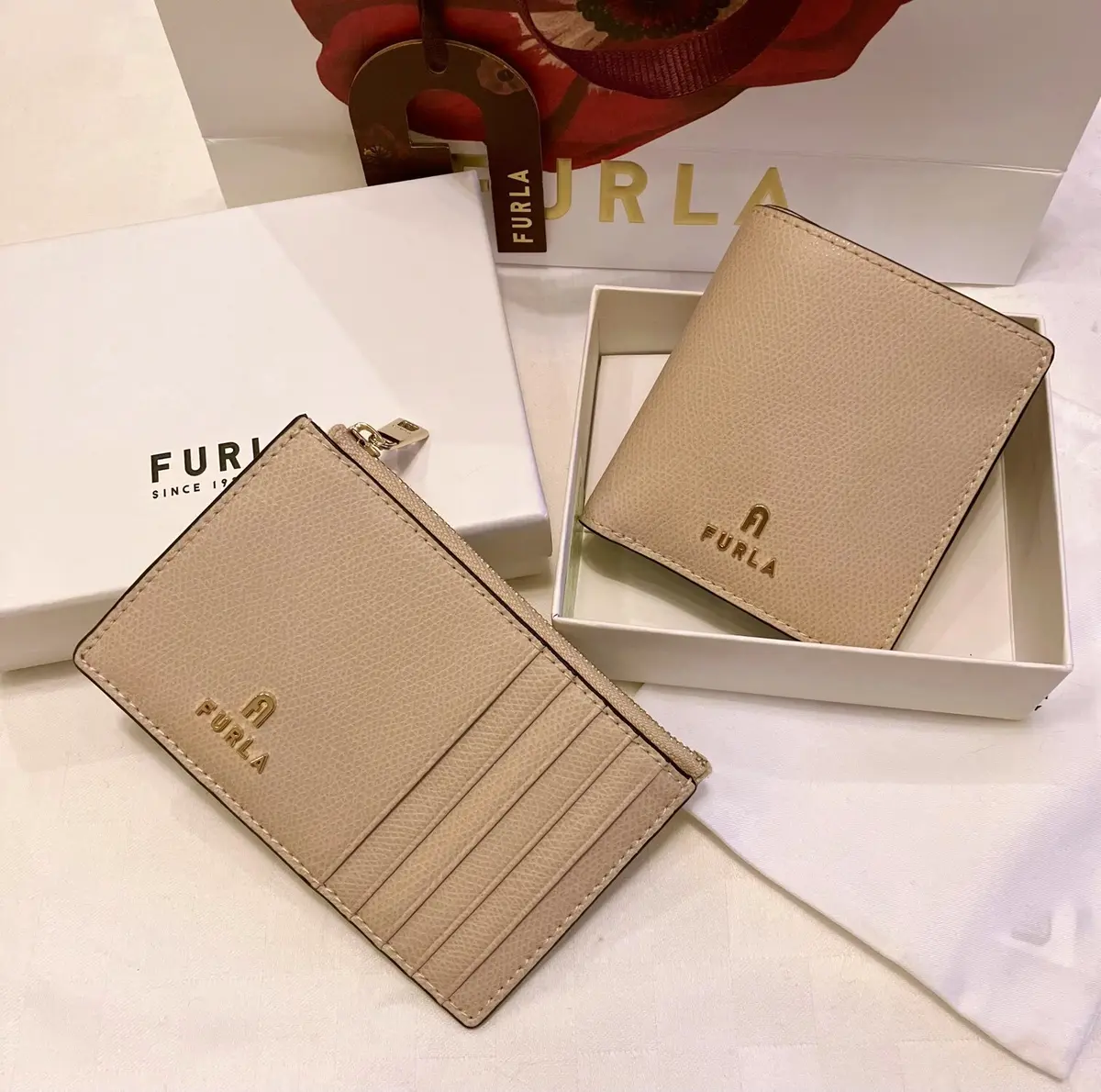 FURLA  フルラ　ミニ財布　小銭入れ　コインケース　高島屋　jマダム アラフィー　アラフィフ　名刺入れ　小銭入れ　ブランド財布　