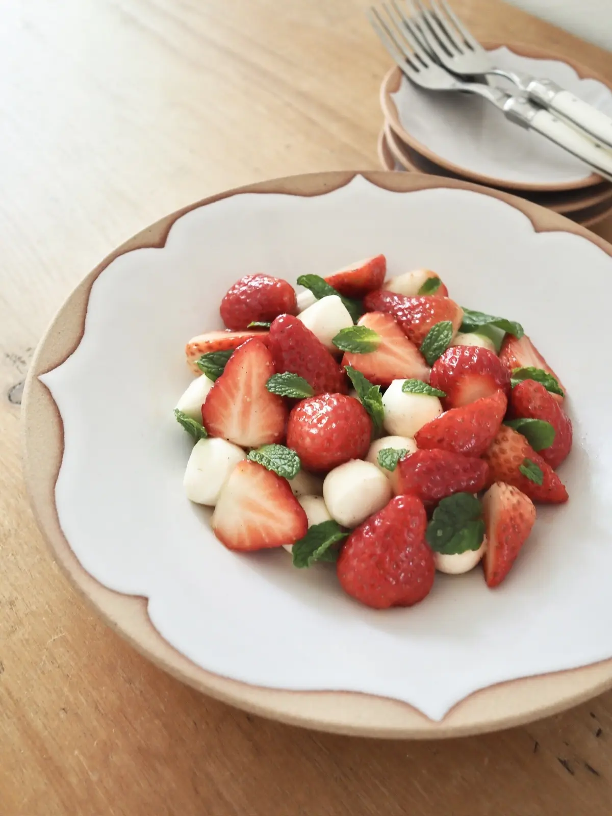 わが家の定番！春レシピ「苺とモッツァレラの画像_2