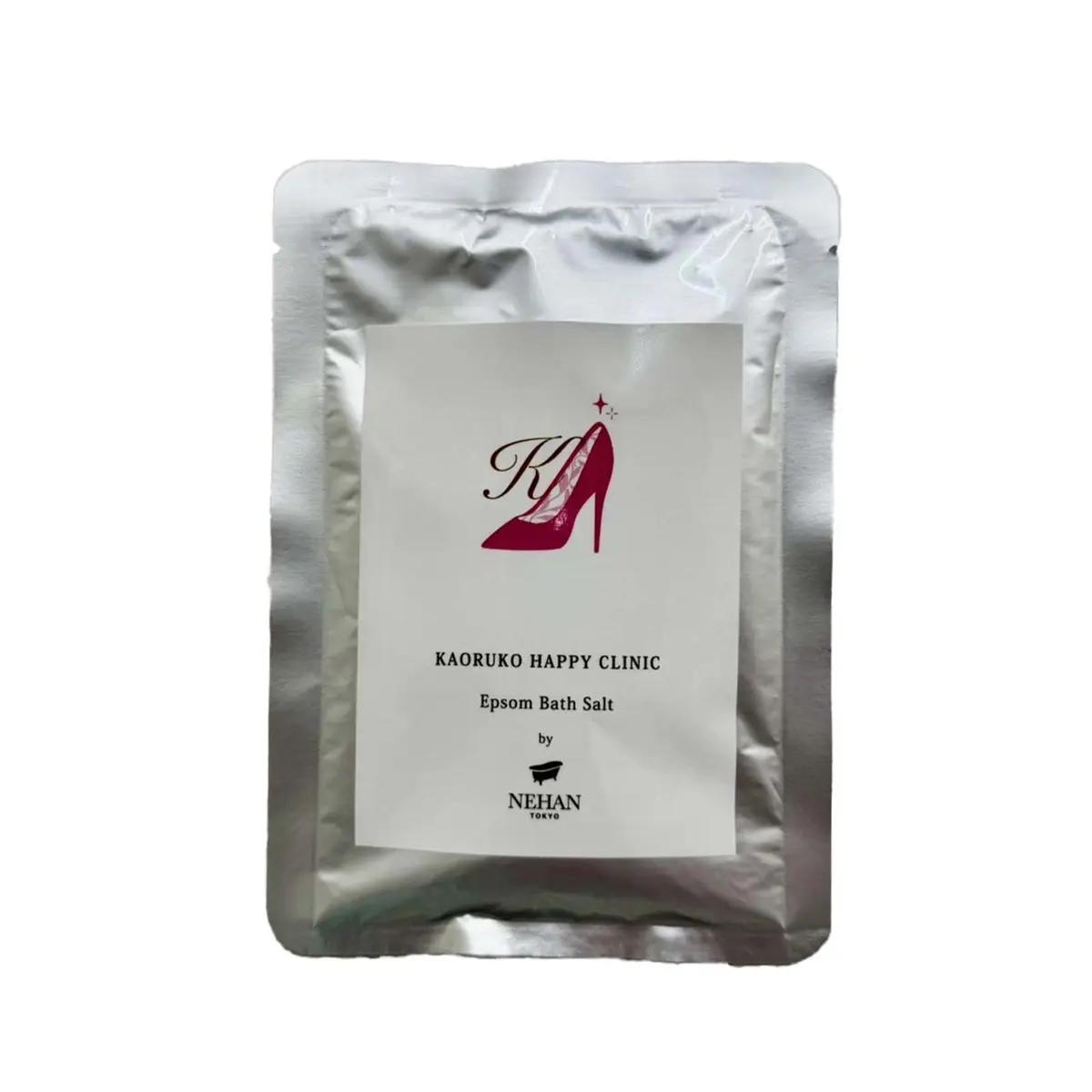伊藤薫子先生 オリジナルの高純度のマグネシウムが配合されたエプソムバスソルト。 香りはいちじく、ざくろの2種類。エプソムソルト 100g（入浴剤1回分） ￥700／女性のための整形外科かおるこHappyクリニック