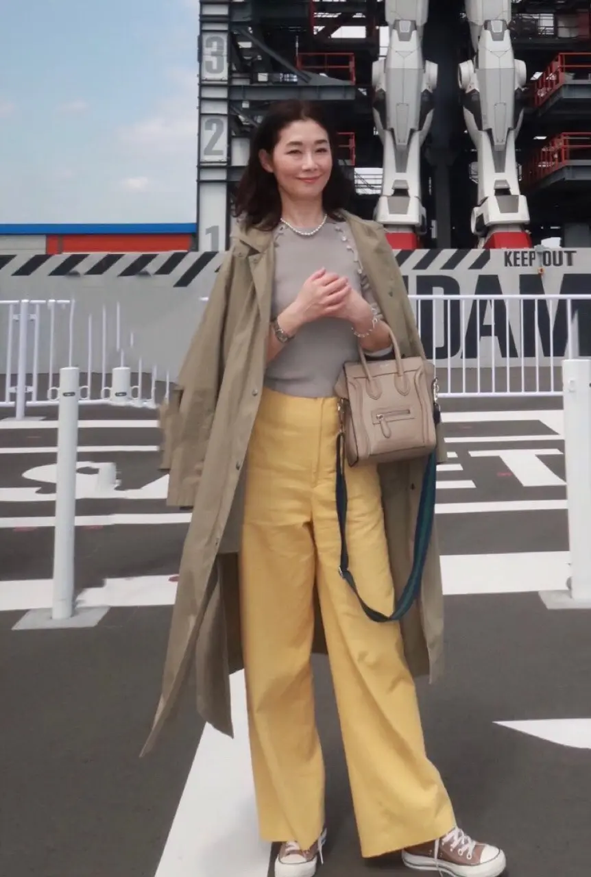 春イエローパンツとベージュグラデでガンダの画像_6