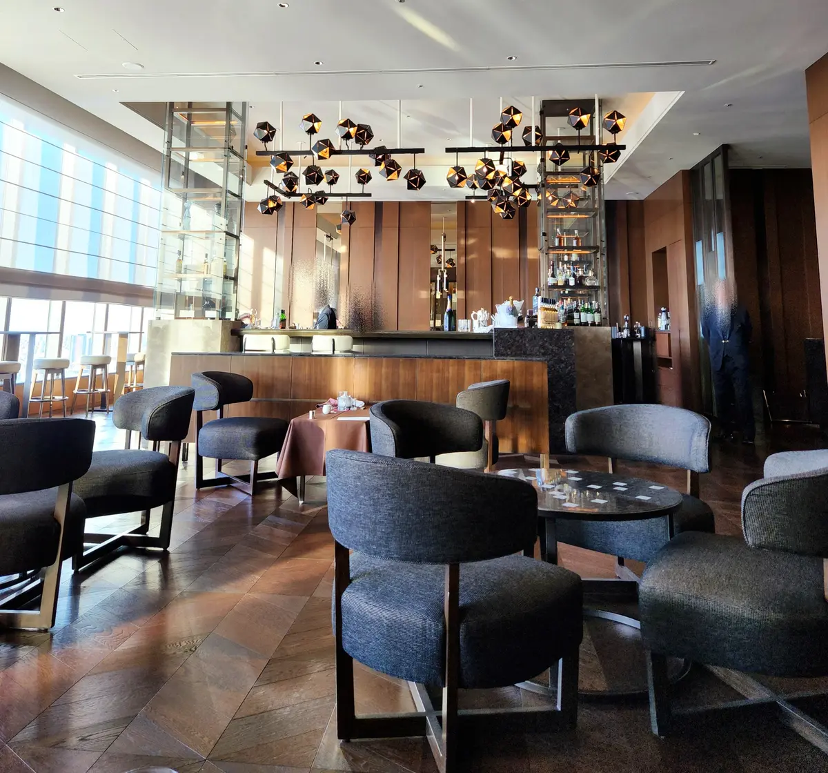 最上階にあるバーラウンジスターライト