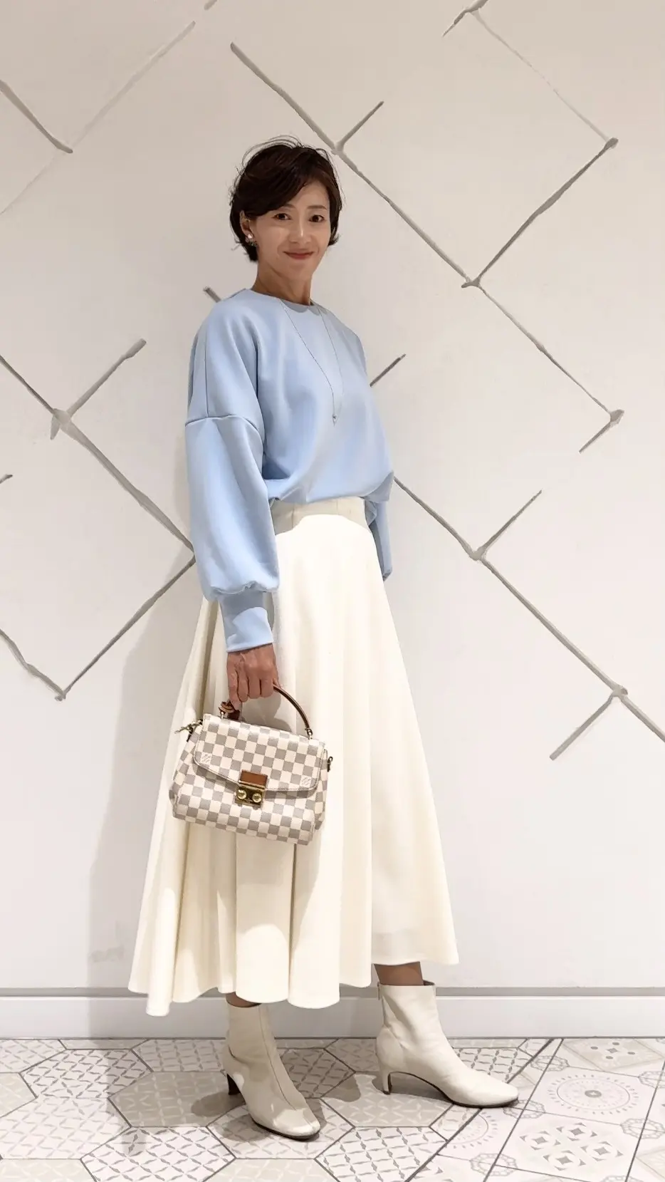 E by eclatのきれいめカットソーの画像_4