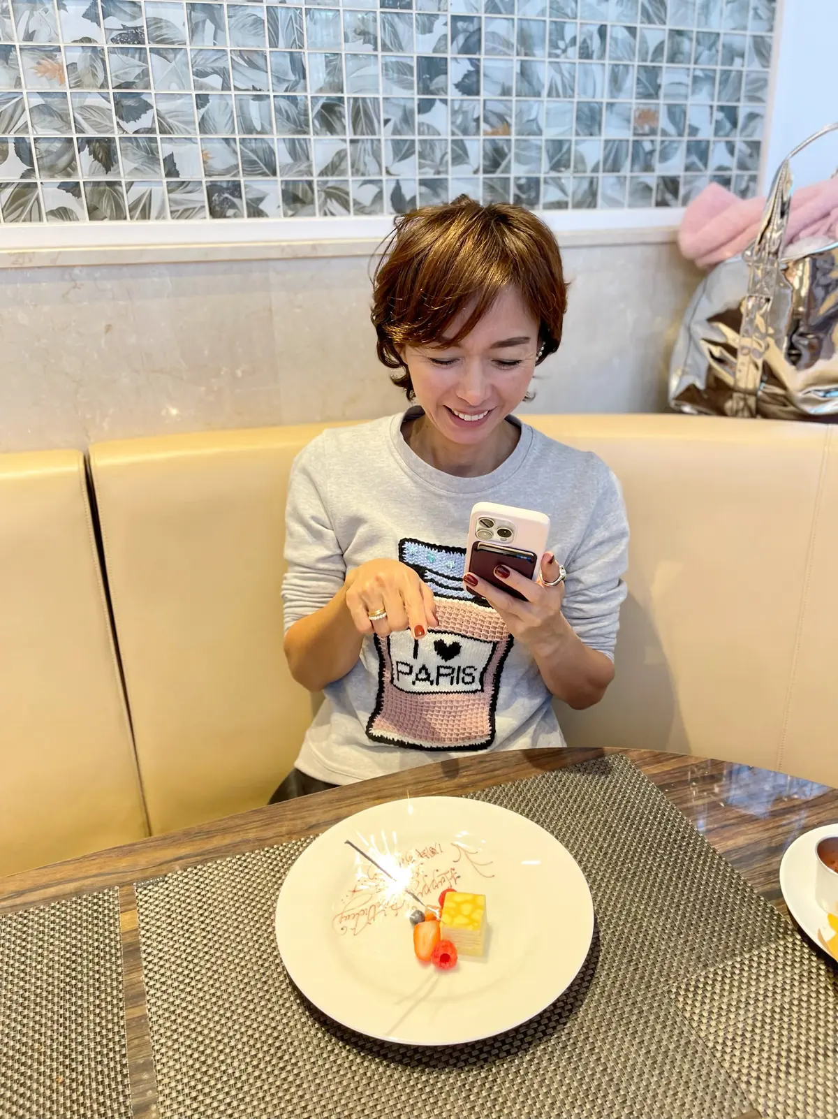 ステーキとシャンパーニュでご機嫌な日曜のの画像_10