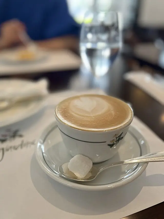 最後はやっぱりカプチーノで！