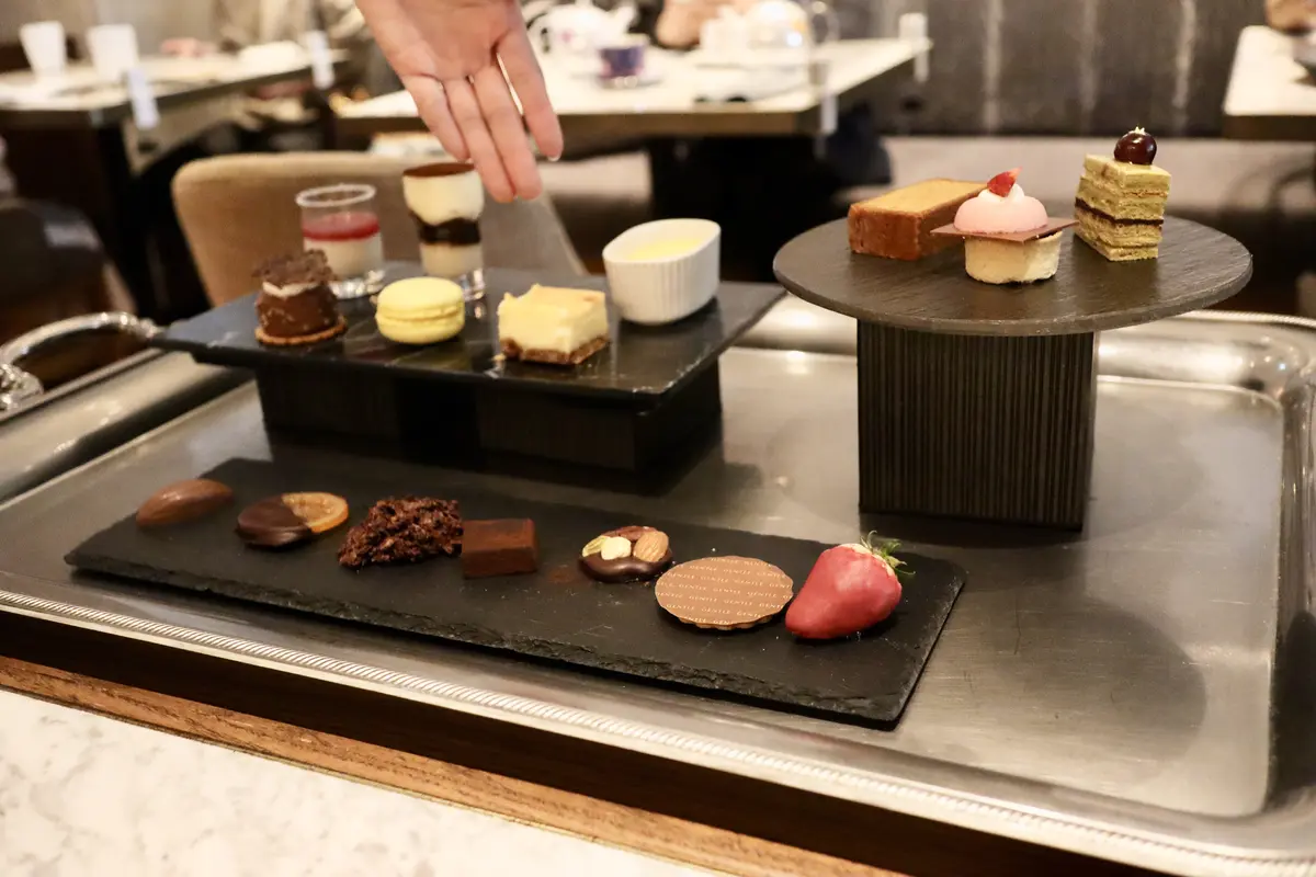 ジェントル、GENTLE、GENTLE-Dining、可愛い、お気に入り、美味しくい、イタリアン、スパニッシュバー、店内、表参道、スイーツ、ワゴン、