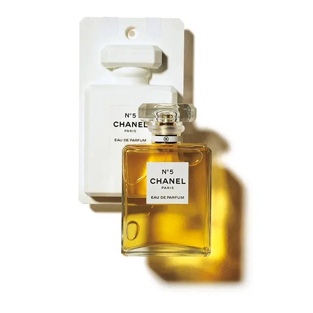 憧れのパウダリ ーなフローラル ブーケ。