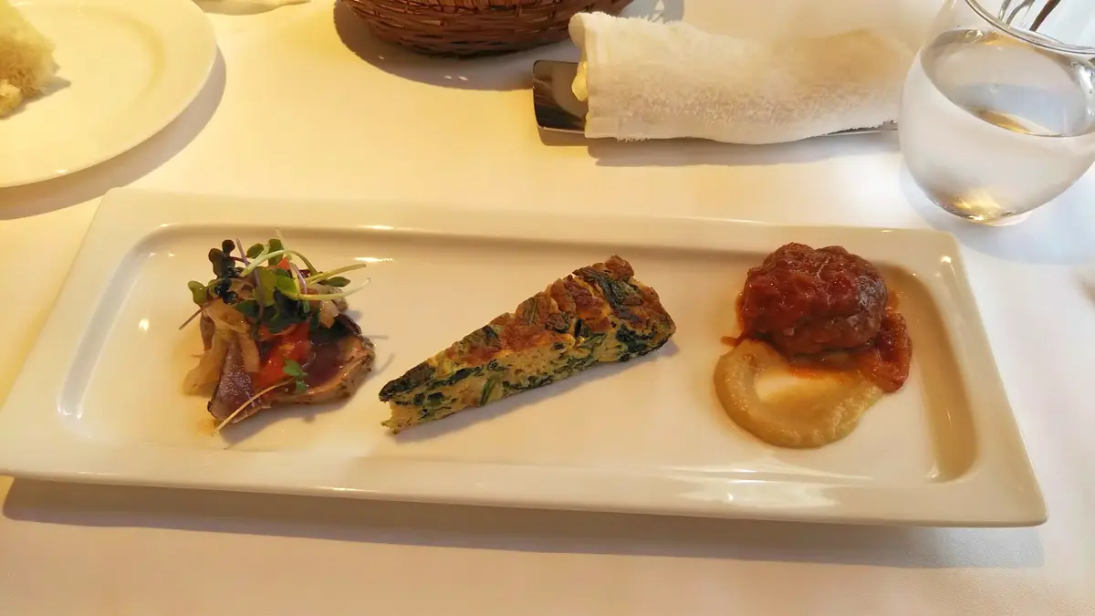 前菜盛り合わせ