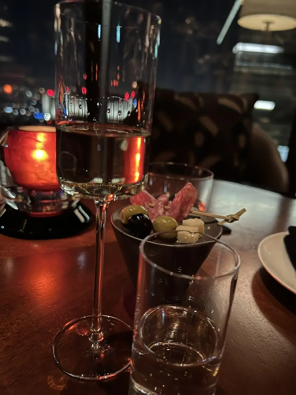 フォーシーズンズホテル東京大手町のバー