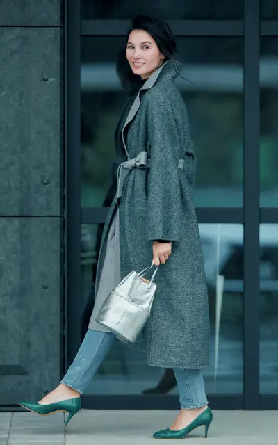 コートを脱いでもステキ！ シーン別“2層の画像_7