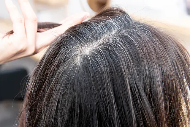 【話題のカラー専門サロンで白髪カラー体験】早くてキレイでリーズナブル！50代におすすめの白髪カラーリング