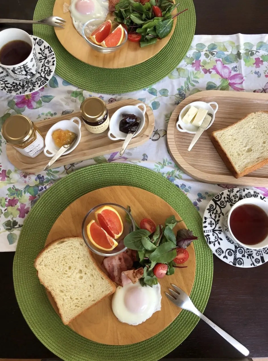 美味しい食パンで朝ごはん♪の画像_1