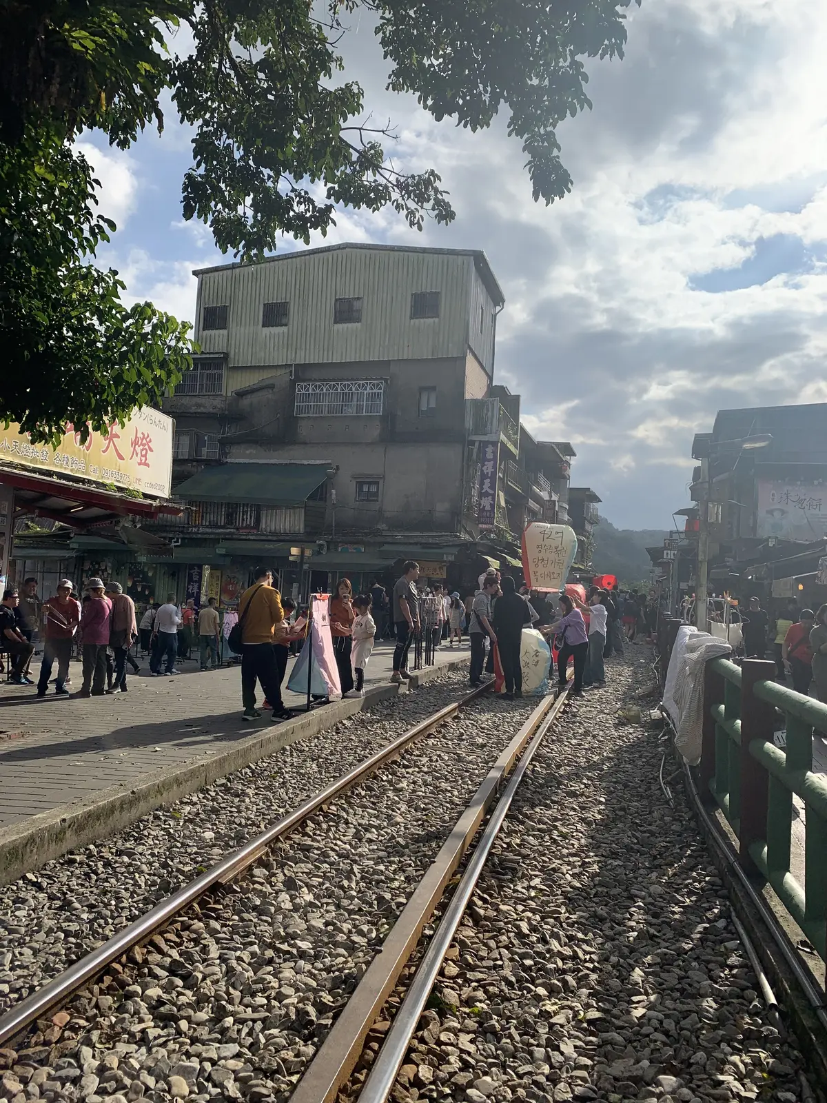線路でのランタン上げ
