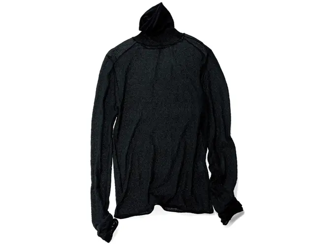 ニット￥26,400／ル ブーケ